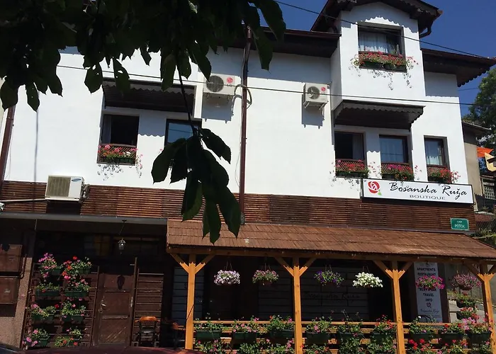 招待所 Boutique Bosanska Ruza 3*